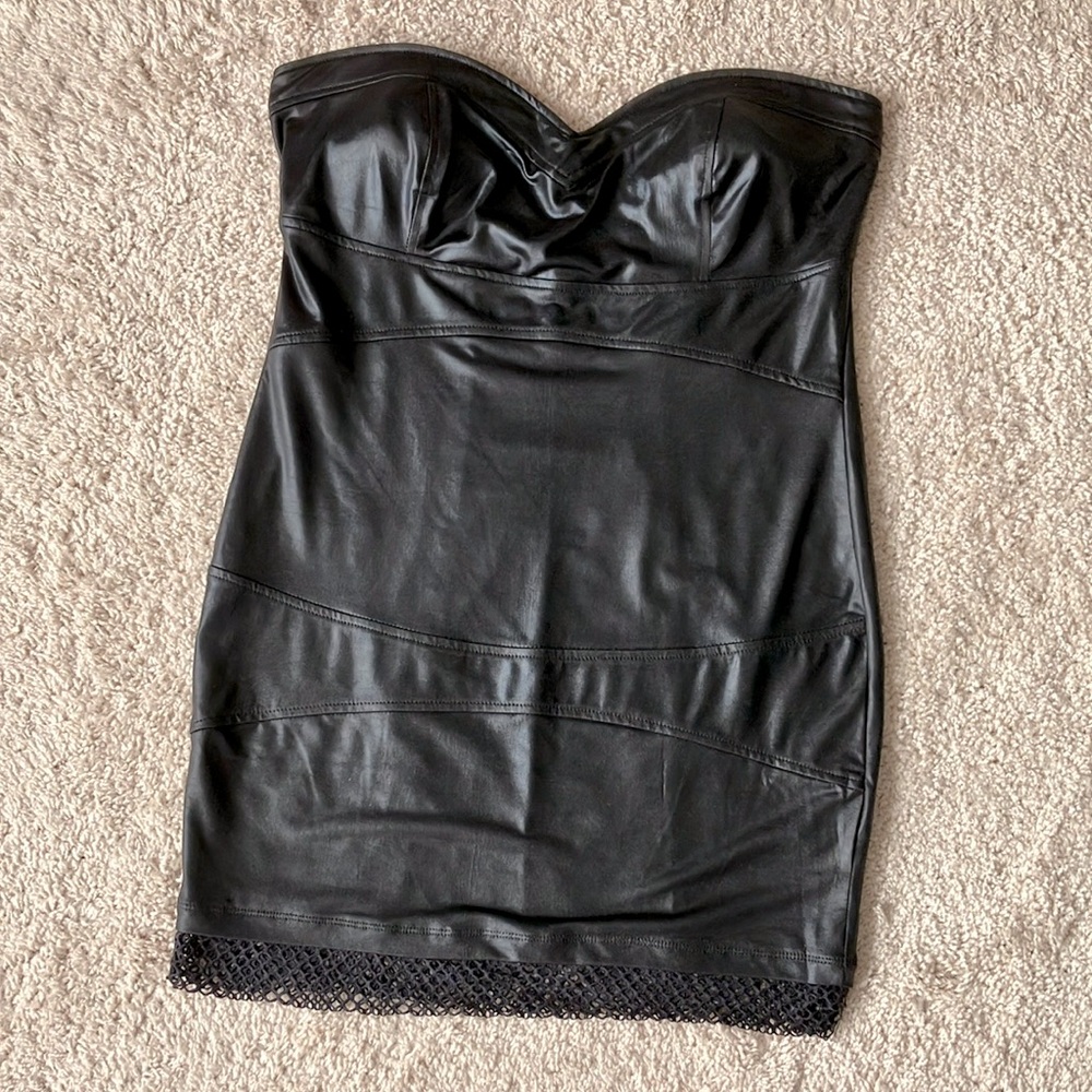 Costa Blanca | Black Strapless Bodycon Dress